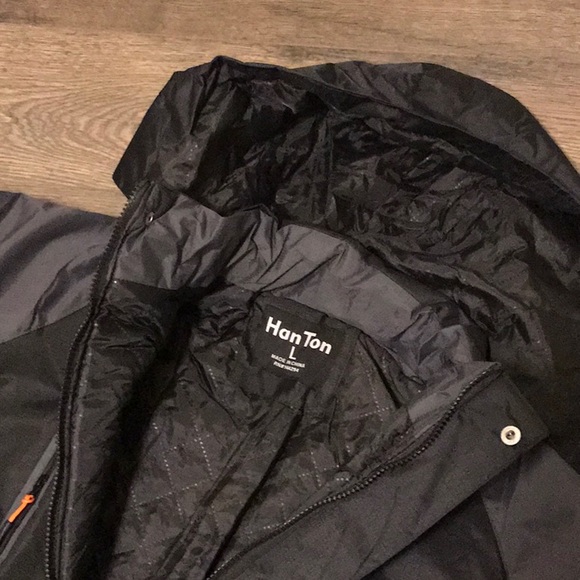 Han Ton Winter coat. - Picture 2 of 3